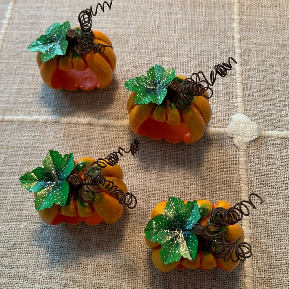 Pumpkin Napkin Rings - Picture 3 of 4